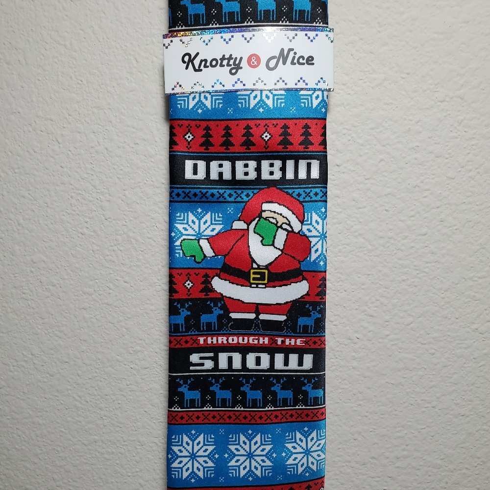 Knotty & Nice Dabbin Through the Snow Neck Tie NWT